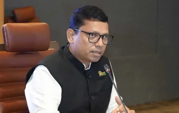 রাতেই থাকছে ব্রডব্যান্ড, মোবাইল ইন্টারনেট চালু যেদিন থেকে