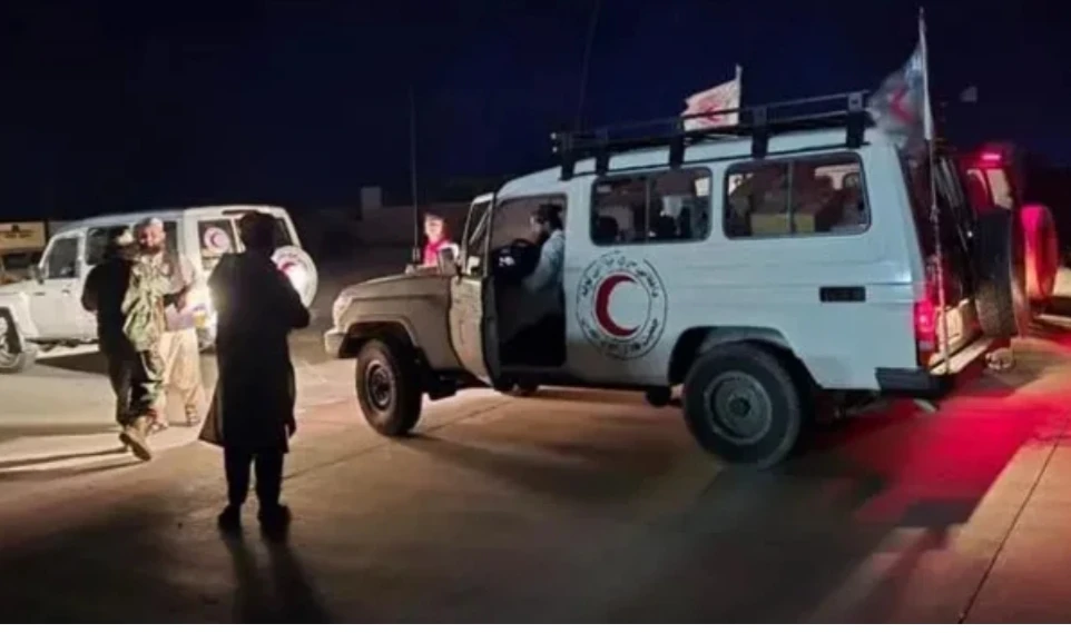 শক্তিশালী ভূমিকম্পে বিপর্যস্ত আফগানিস্তান, নিহত ৬১০