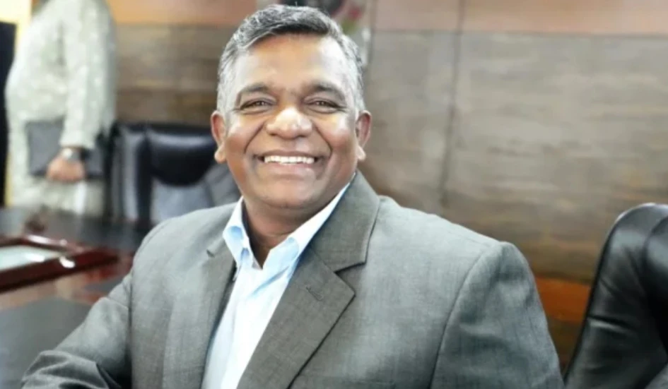 বিসিবির নির্বাচনে অংশ নেওয়ার ঘোষণা বুলবুলের